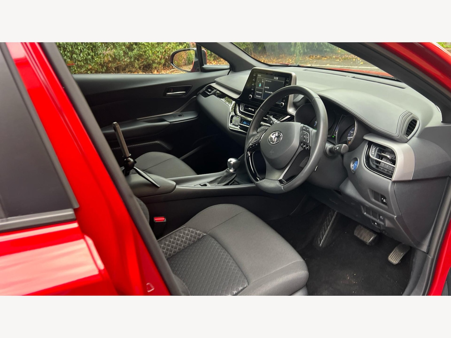 Used Toyota C-HR 2022 for sale - 76441391: Photo 13