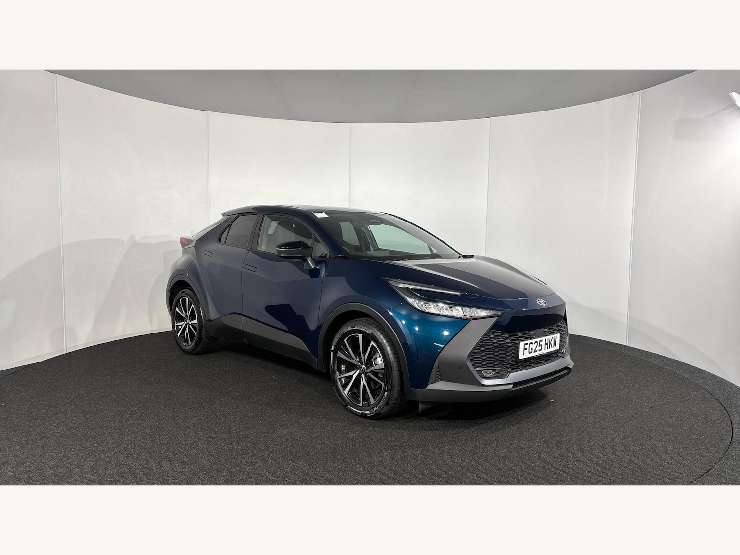 Used Toyota C-HR 2025 for sale - 76388286: Photo 1