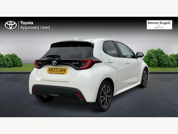 Used Toyota Yaris 2023 for sale - 75647046: Photo