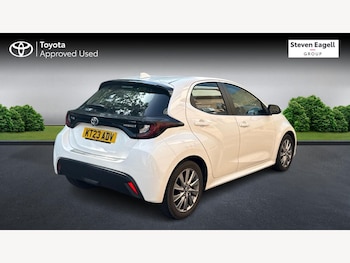 Used Toyota Yaris 2023 for sale - 78760025: Photo
