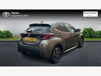 Used Toyota Yaris 2022 for sale - 76388058: Photo