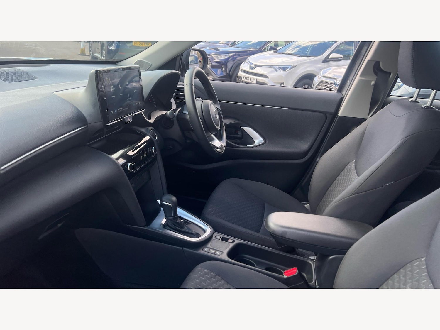 Used Toyota Yaris Cross 2025 for sale - 76136833: Photo 12