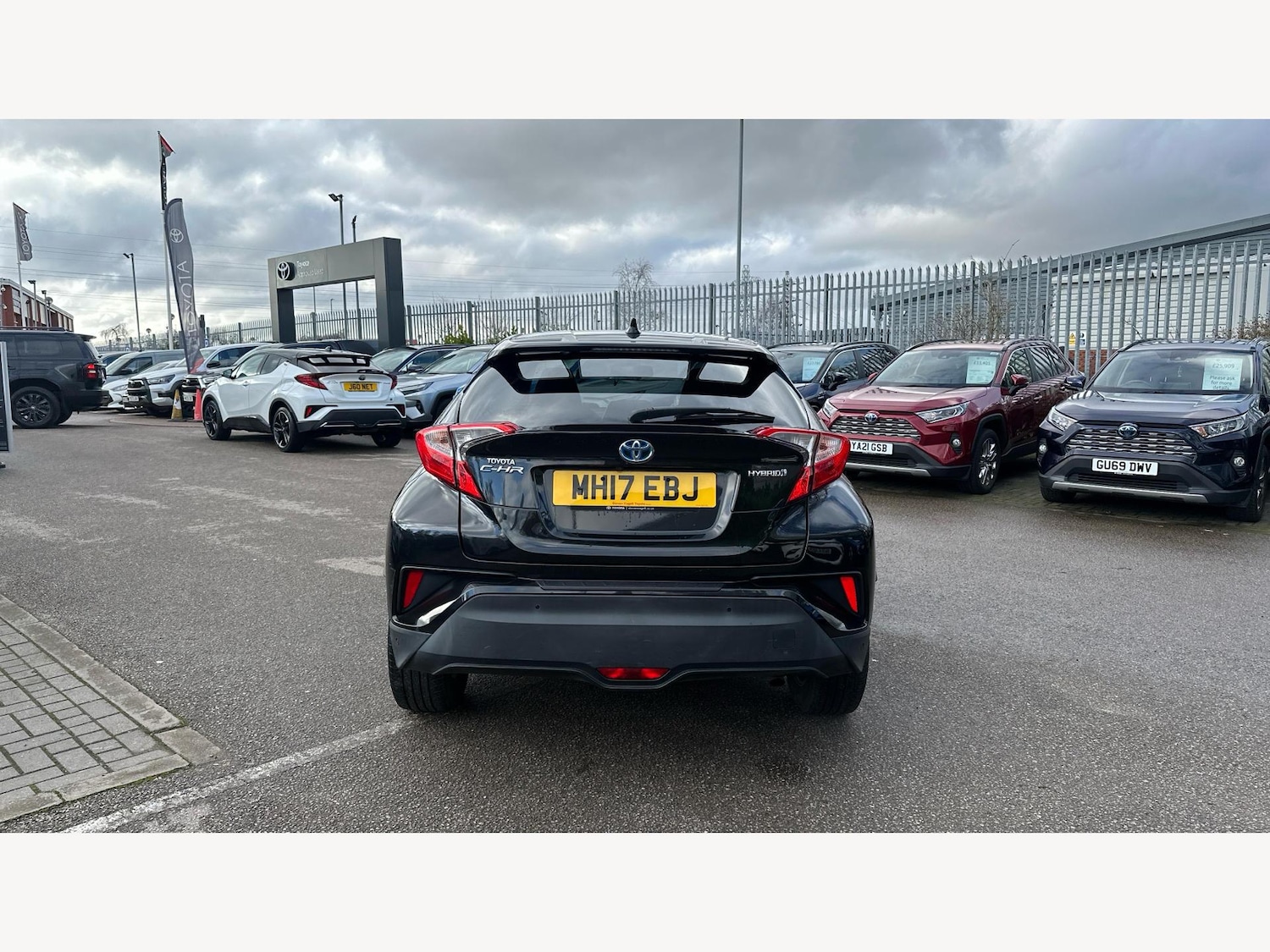 Used Toyota C-HR for sale - 77634011: Photo 21