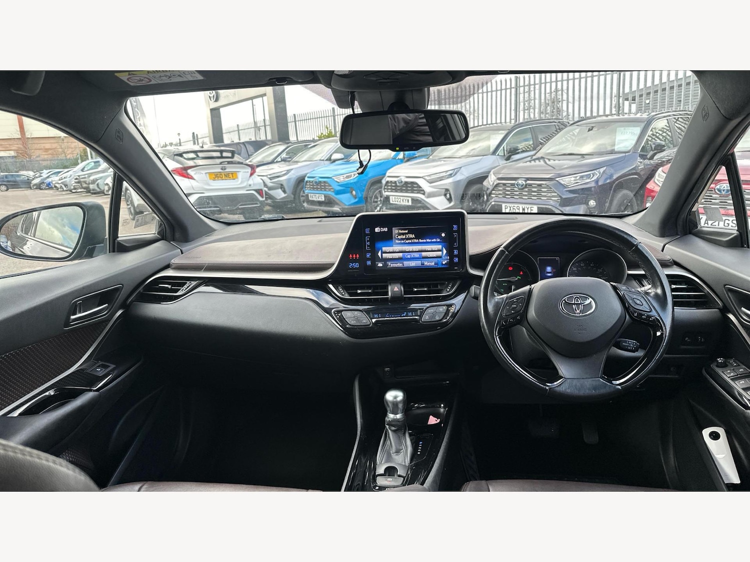Used Toyota C-HR for sale - 77634011: Photo 7