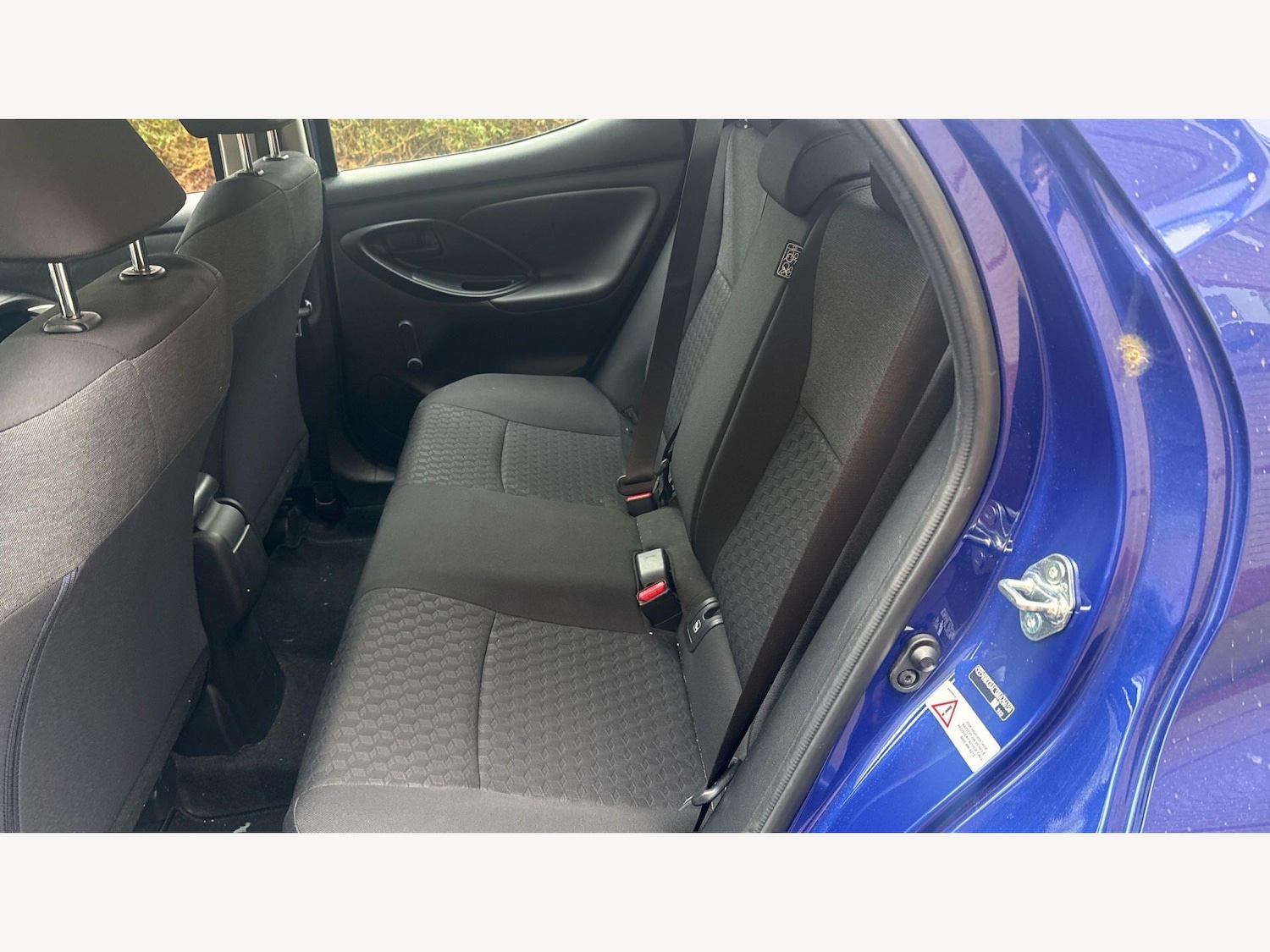 Used Toyota Yaris 2022 for sale - 77794228: Photo 15