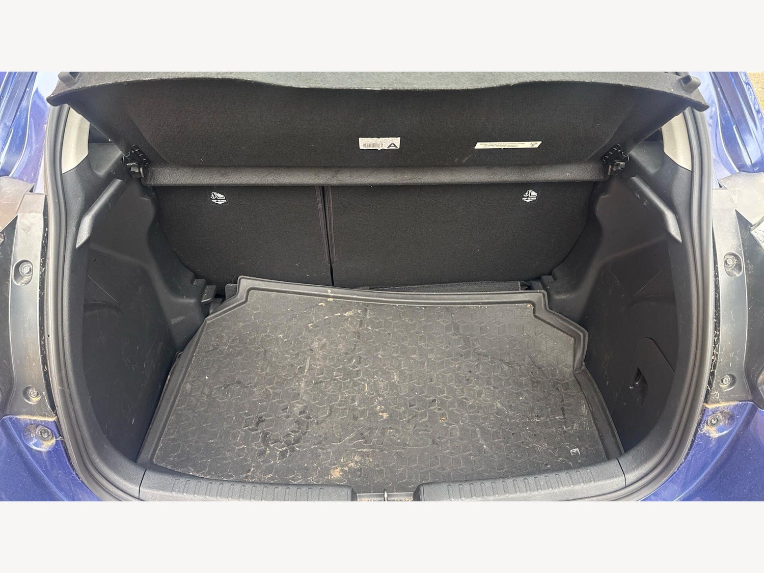 Used Toyota Yaris 2022 for sale - 77794228: Photo 16