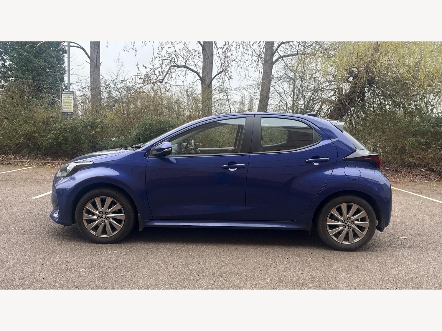 Used Toyota Yaris 2022 for sale - 77794228: Photo 19