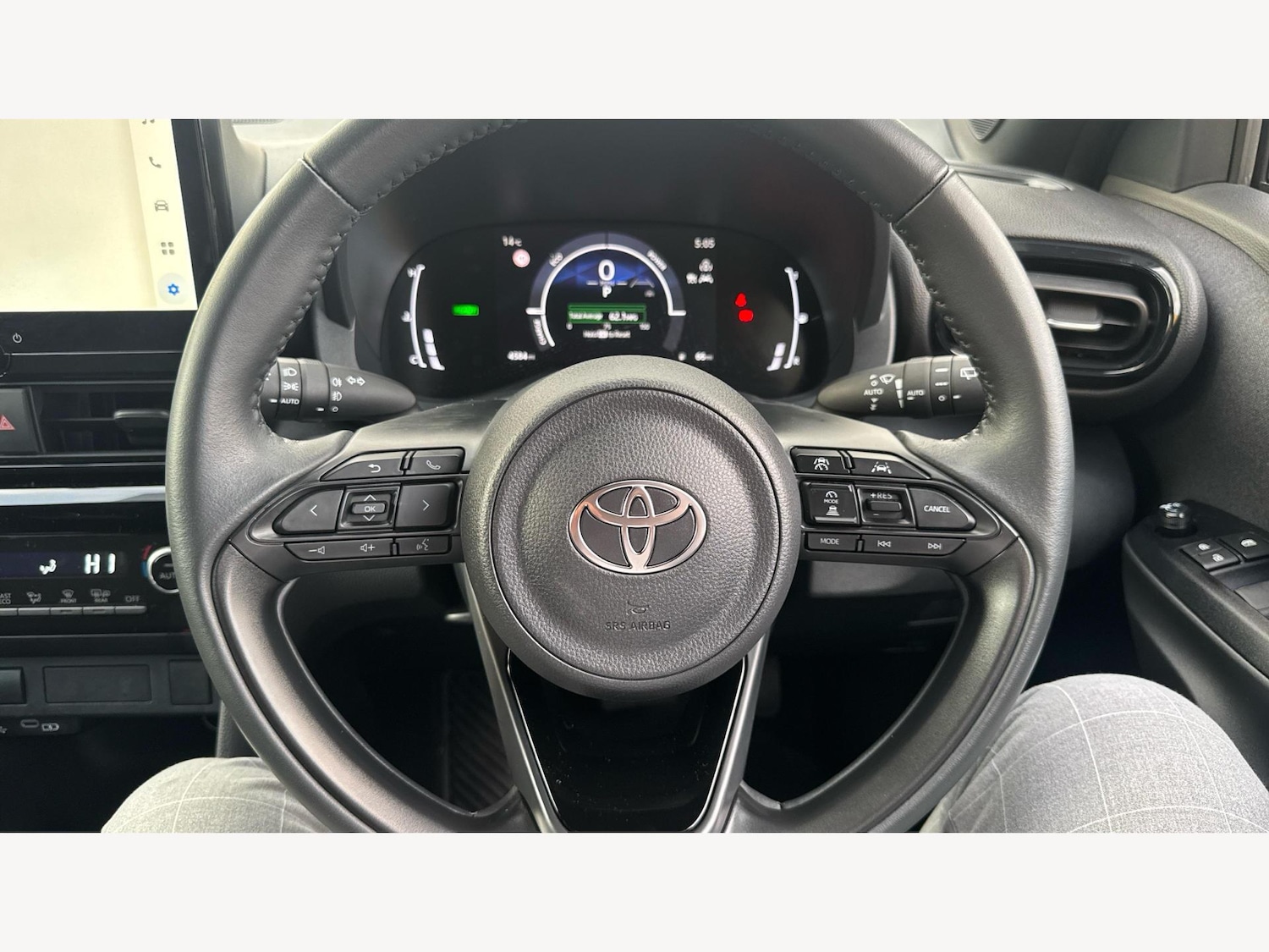 Used Toyota Yaris Cross 2025 for sale - 76377681: Photo 10