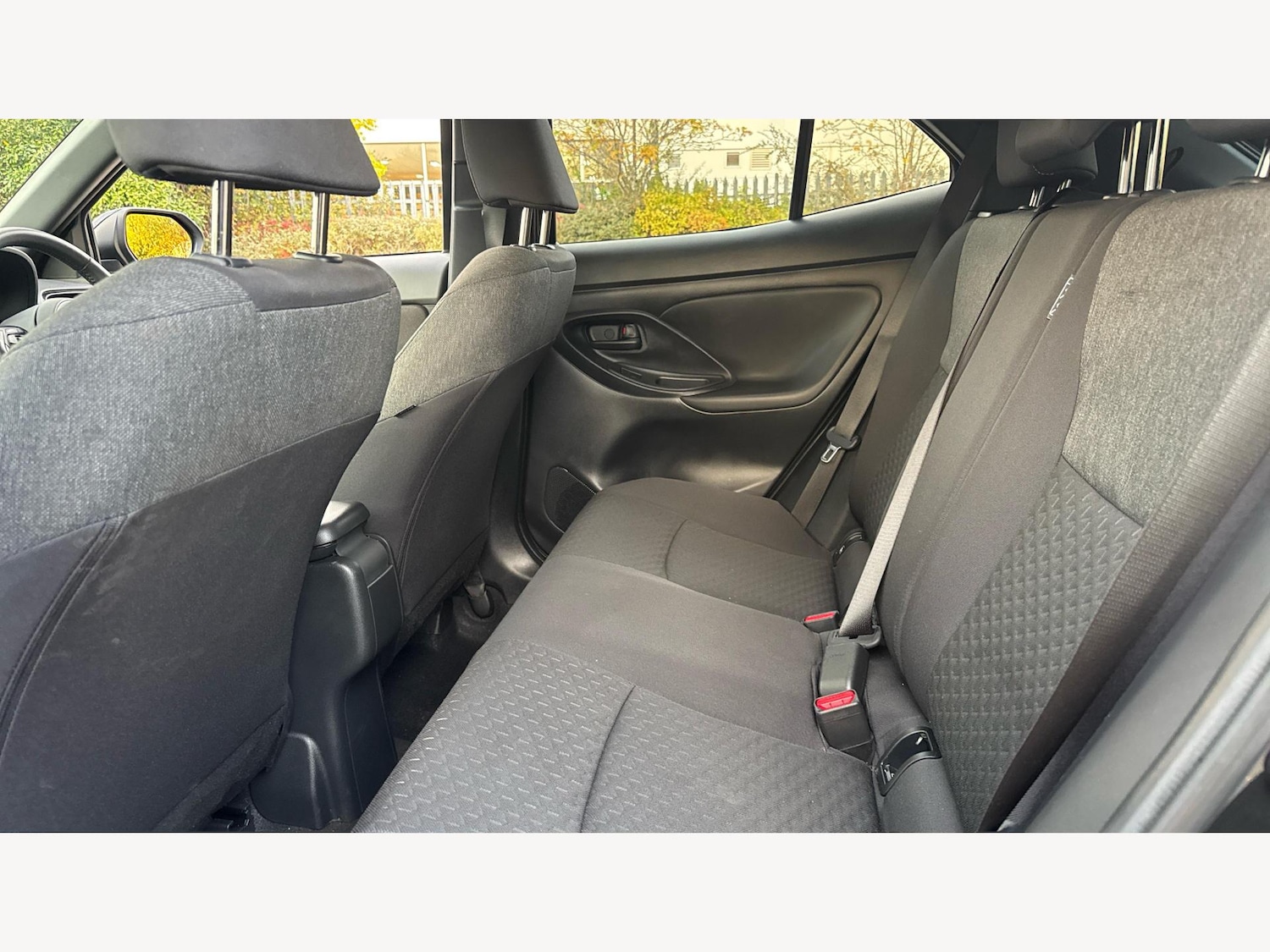 Used Toyota Yaris Cross 2025 for sale - 76377681: Photo 15