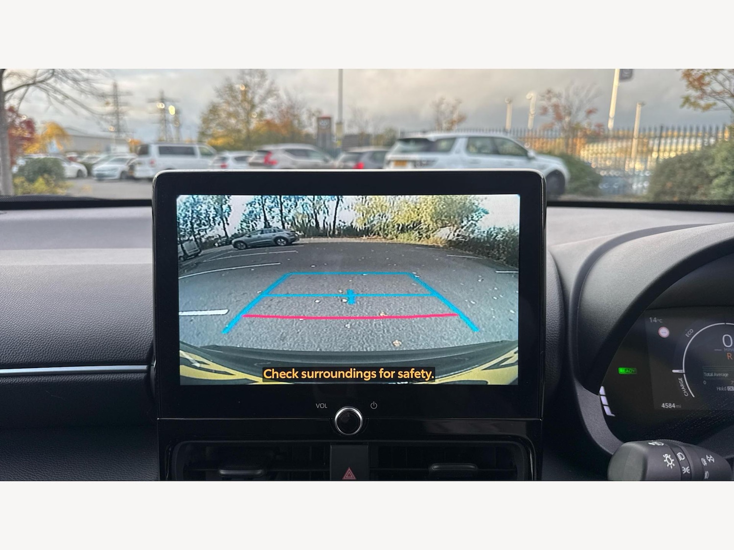 Used Toyota Yaris Cross 2025 for sale - 76377681: Photo 22