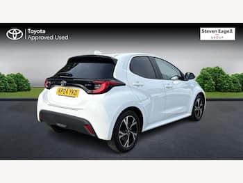 Used Toyota Yaris 2024 for sale - 79774397: Photo