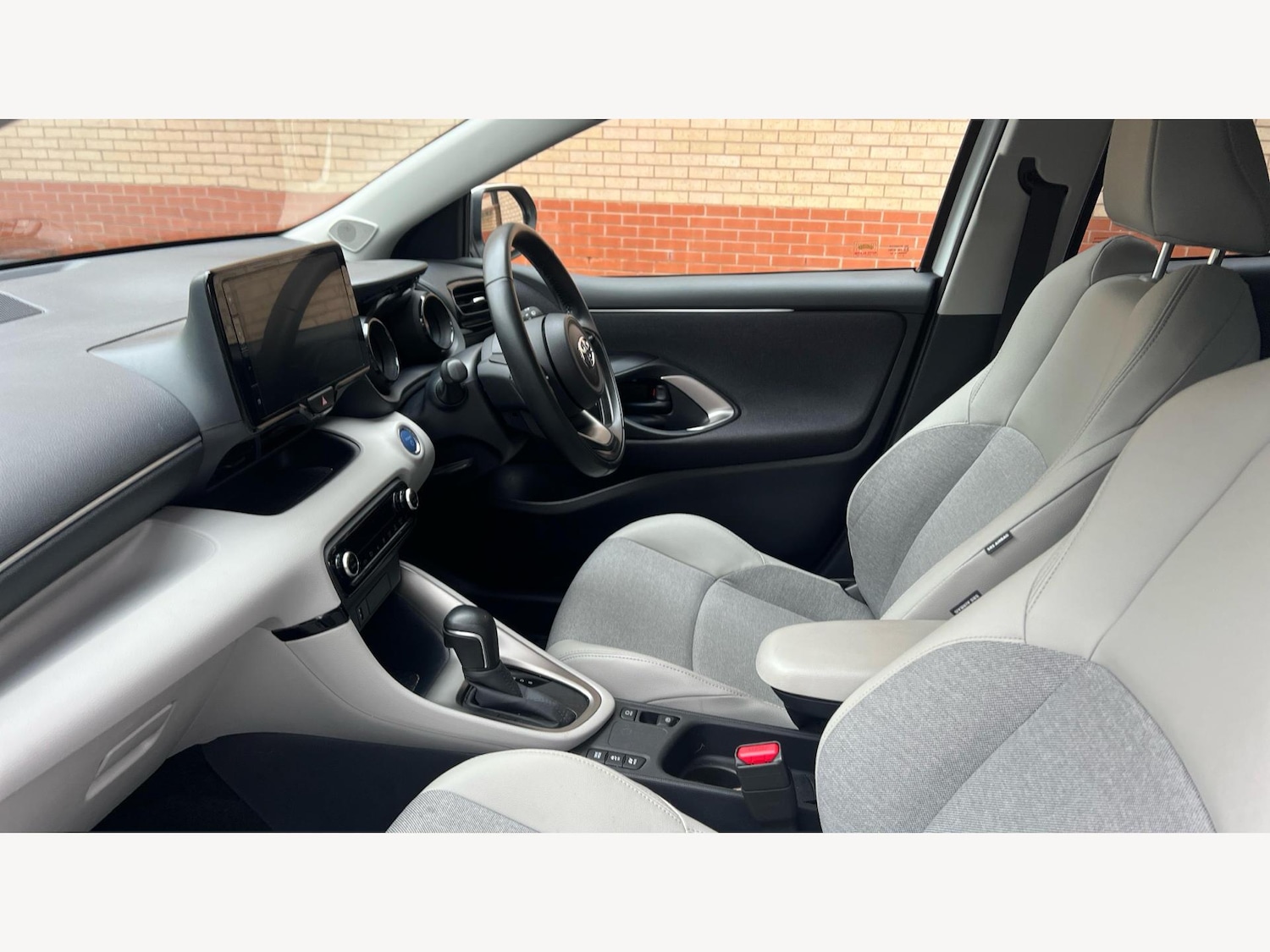 Used Toyota Yaris 2022 for sale - 76759638: Photo 12