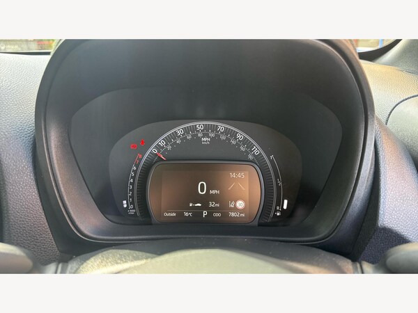 Used Toyota Aygo X 2024 for sale - 75977548: Photo 11