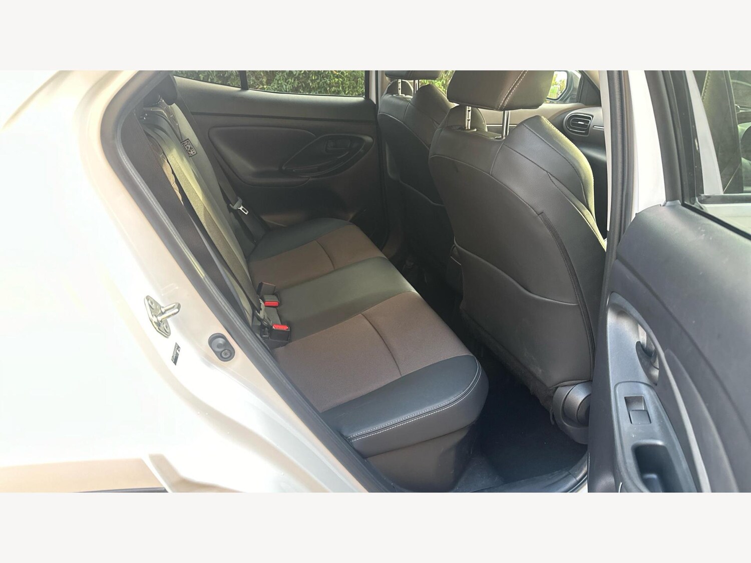 Used Toyota Yaris Cross for sale - 76912870: Photo 14