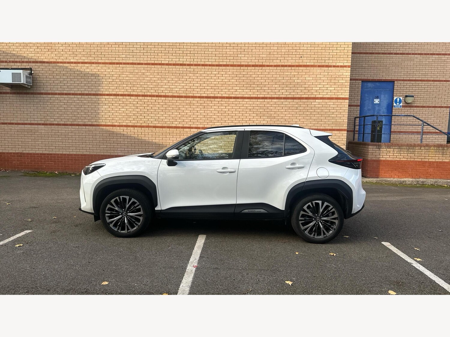 Used Toyota Yaris Cross for sale - 76912870: Photo 19