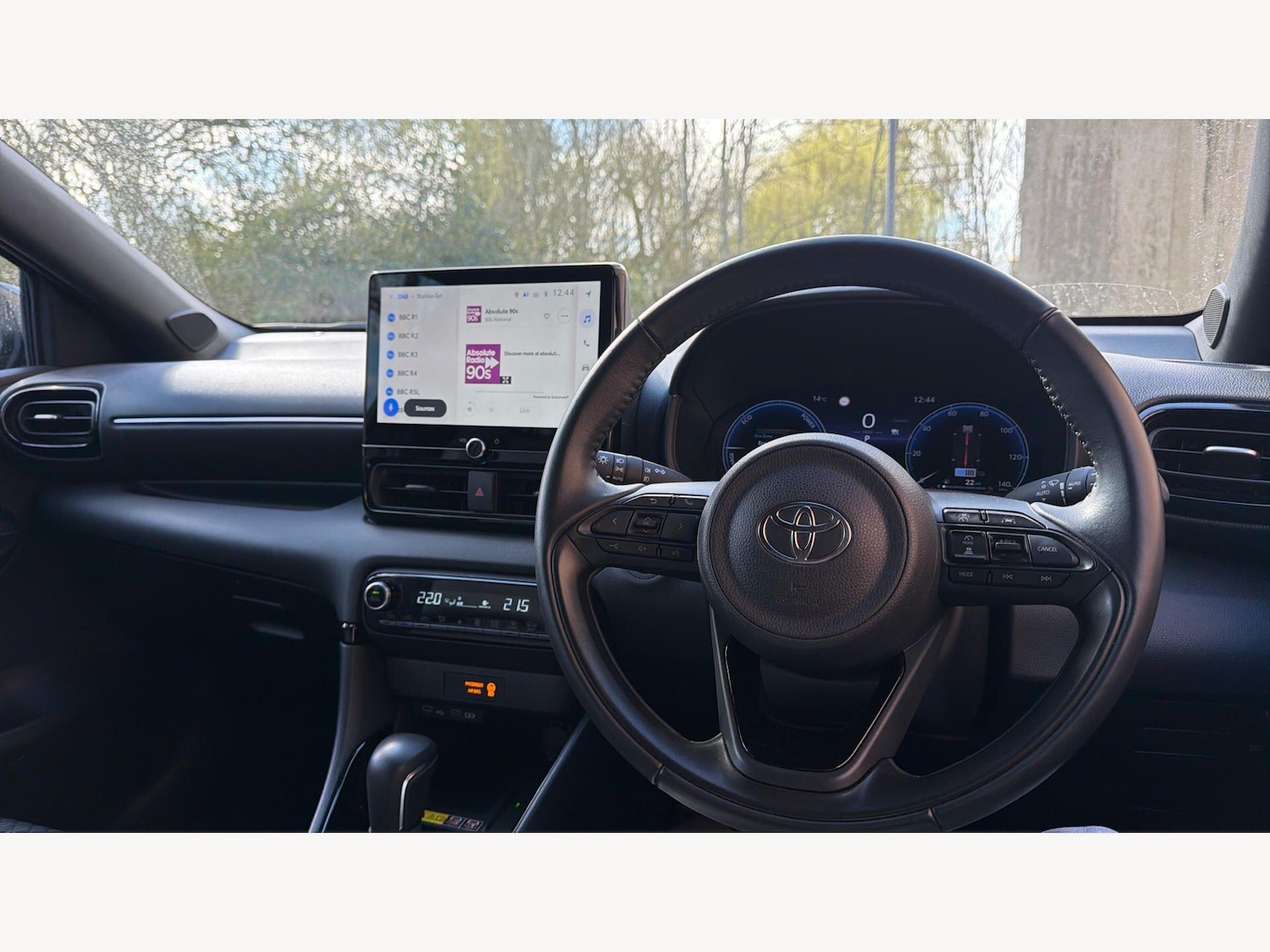 Used Toyota Yaris 2024 for sale - 77838994: Photo 8