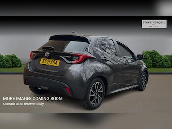 Used Toyota Yaris 2021 for sale - 77784134: Photo