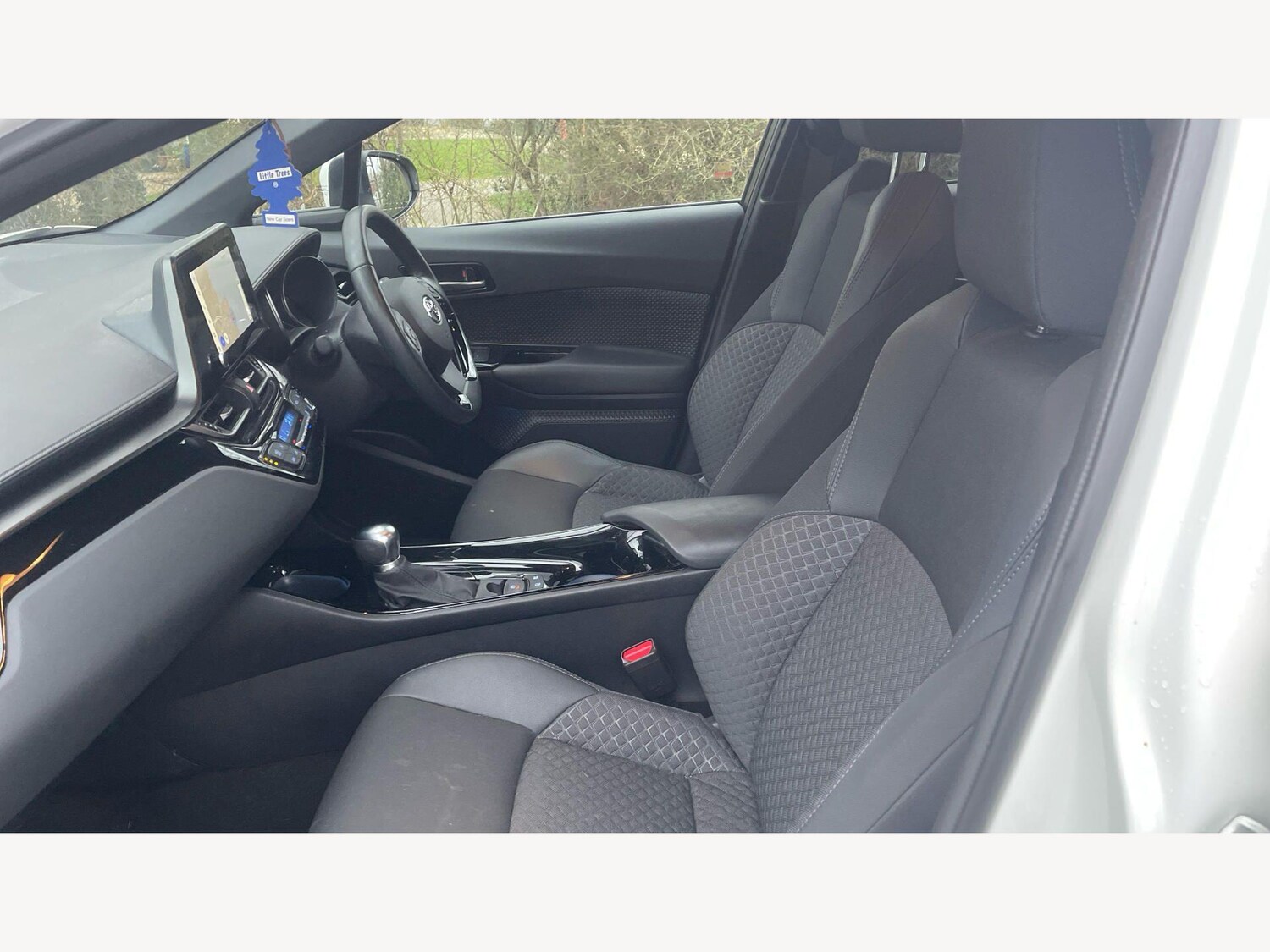 Used Toyota C-HR for sale - 77883337: Photo 12