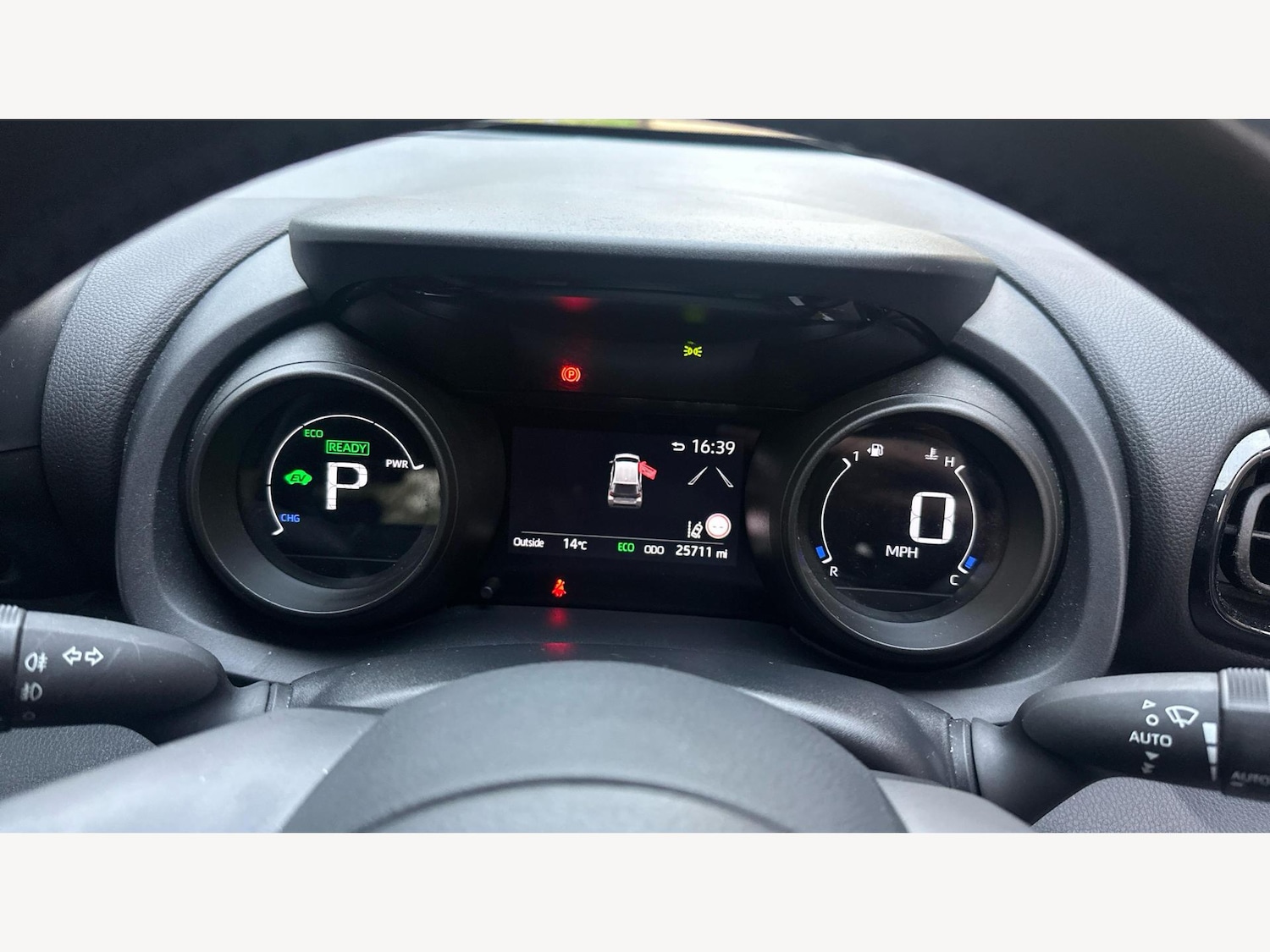 Used Toyota Yaris 2022 for sale - 76389032: Photo 11