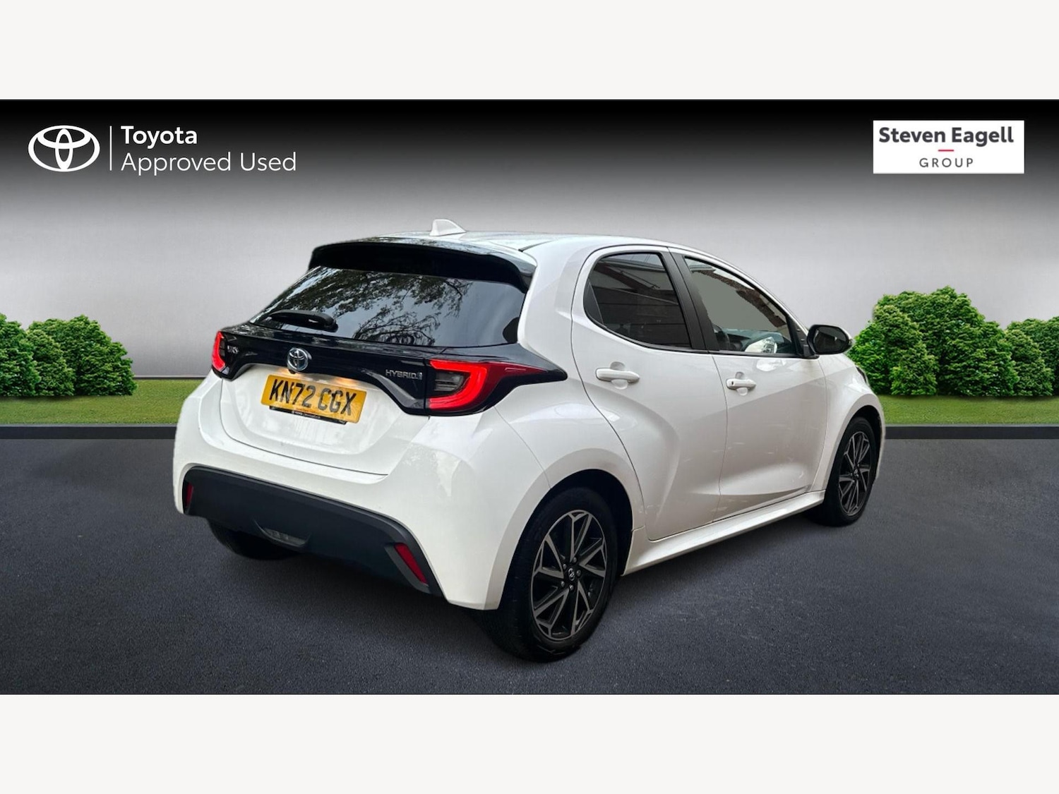 Used Toyota Yaris 2022 for sale - 76389032: Photo 2