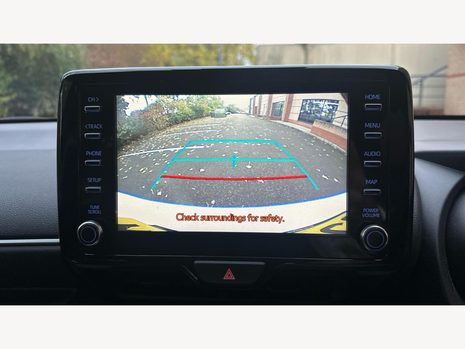 Used Toyota Yaris 2022 for sale - 76389032: Photo 22