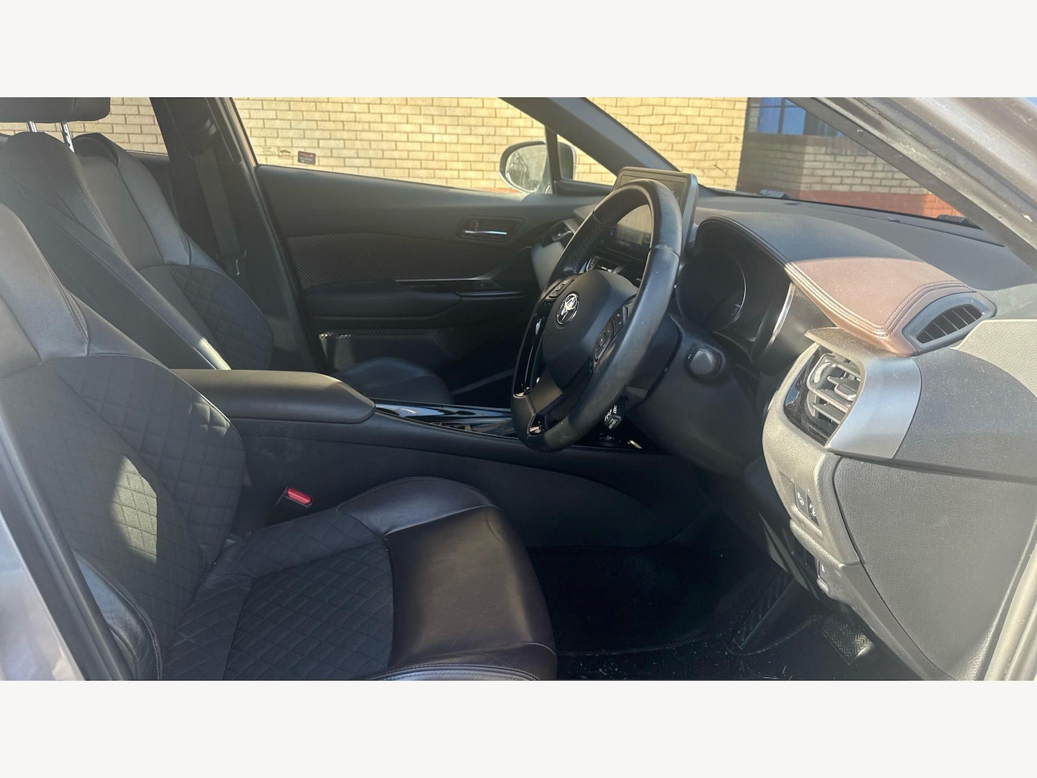 Used Toyota C-HR for sale - 77958241: Photo 13