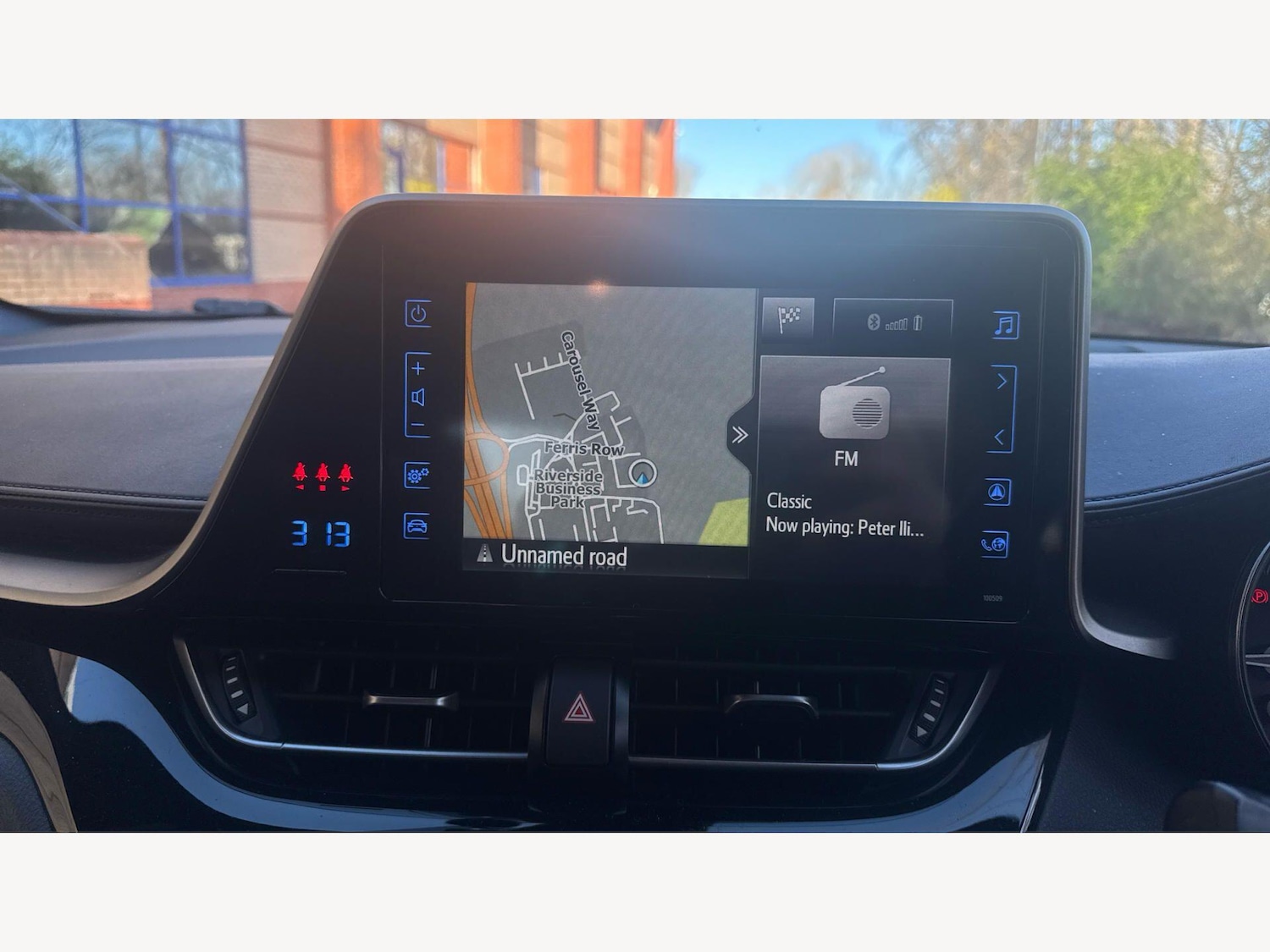 Used Toyota C-HR for sale - 77958241: Photo 9