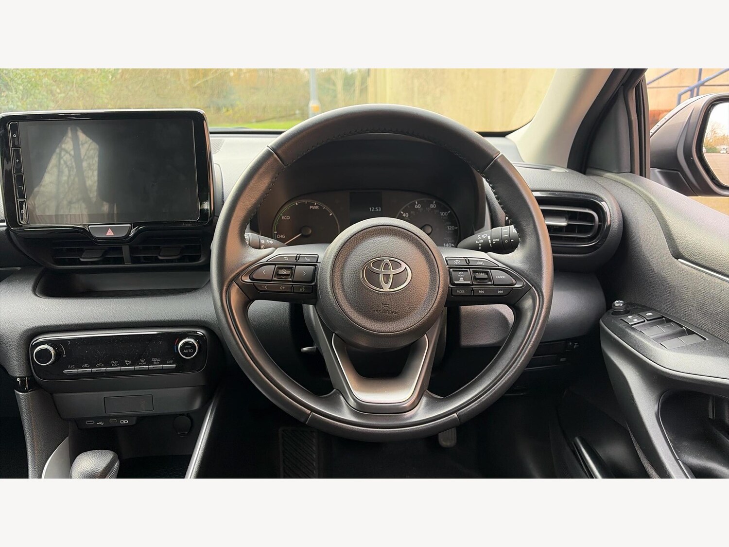 Used Toyota Yaris for sale - 77625963: Photo 8