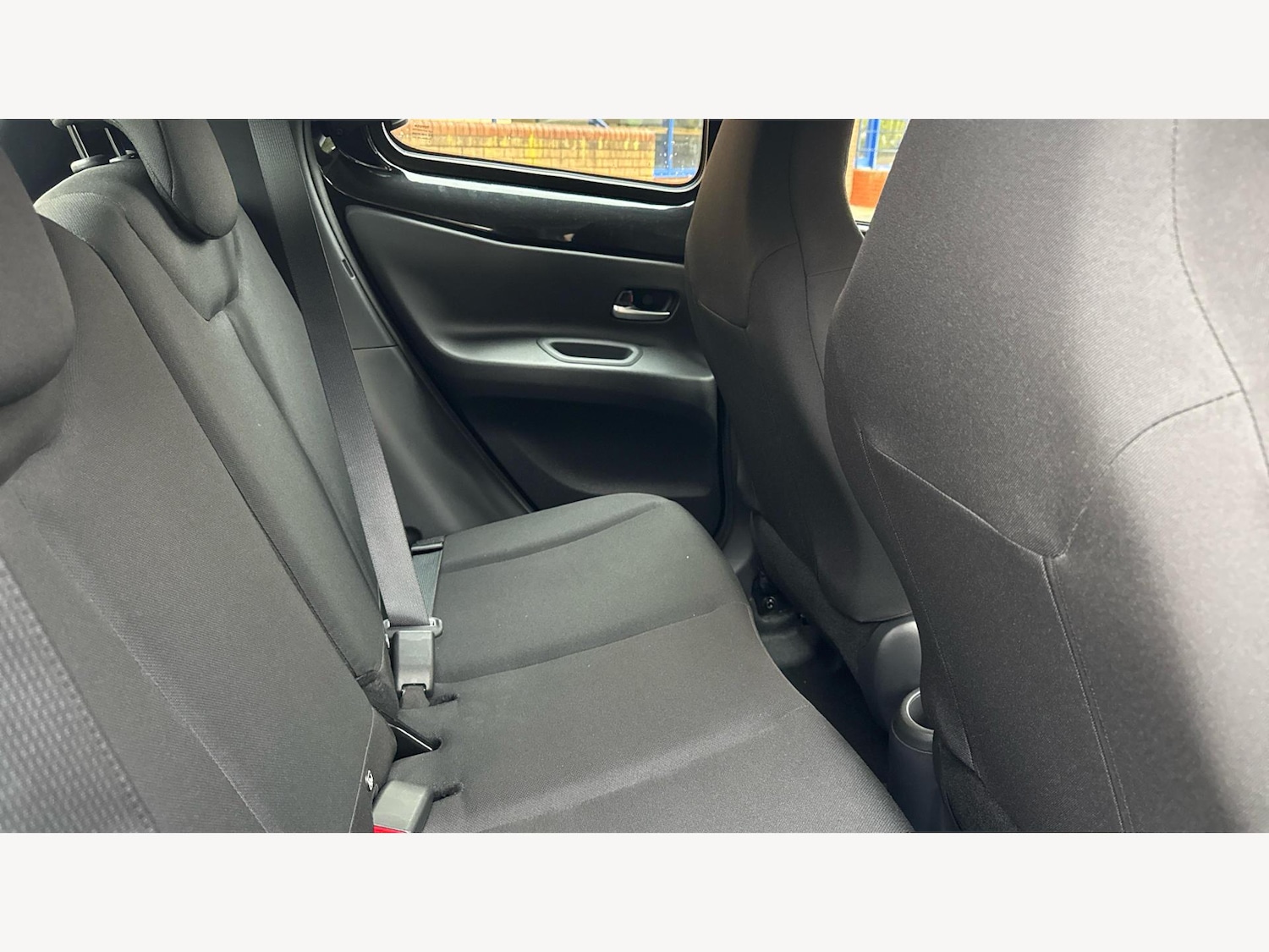 Used Toyota Aygo X 2023 for sale - 76742723: Photo 14