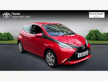2017 (66) - 1.0 VVT-i x-play Euro 5 5dr Euro 5