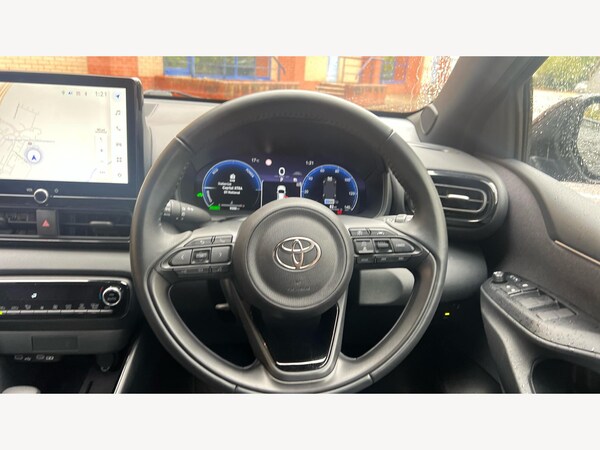 Used Toyota Yaris 2024 for sale - 76189454: Photo 10
