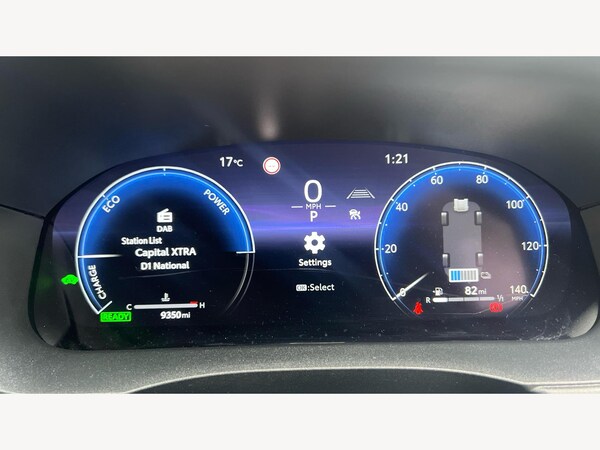 Used Toyota Yaris 2024 for sale - 76189454: Photo 11