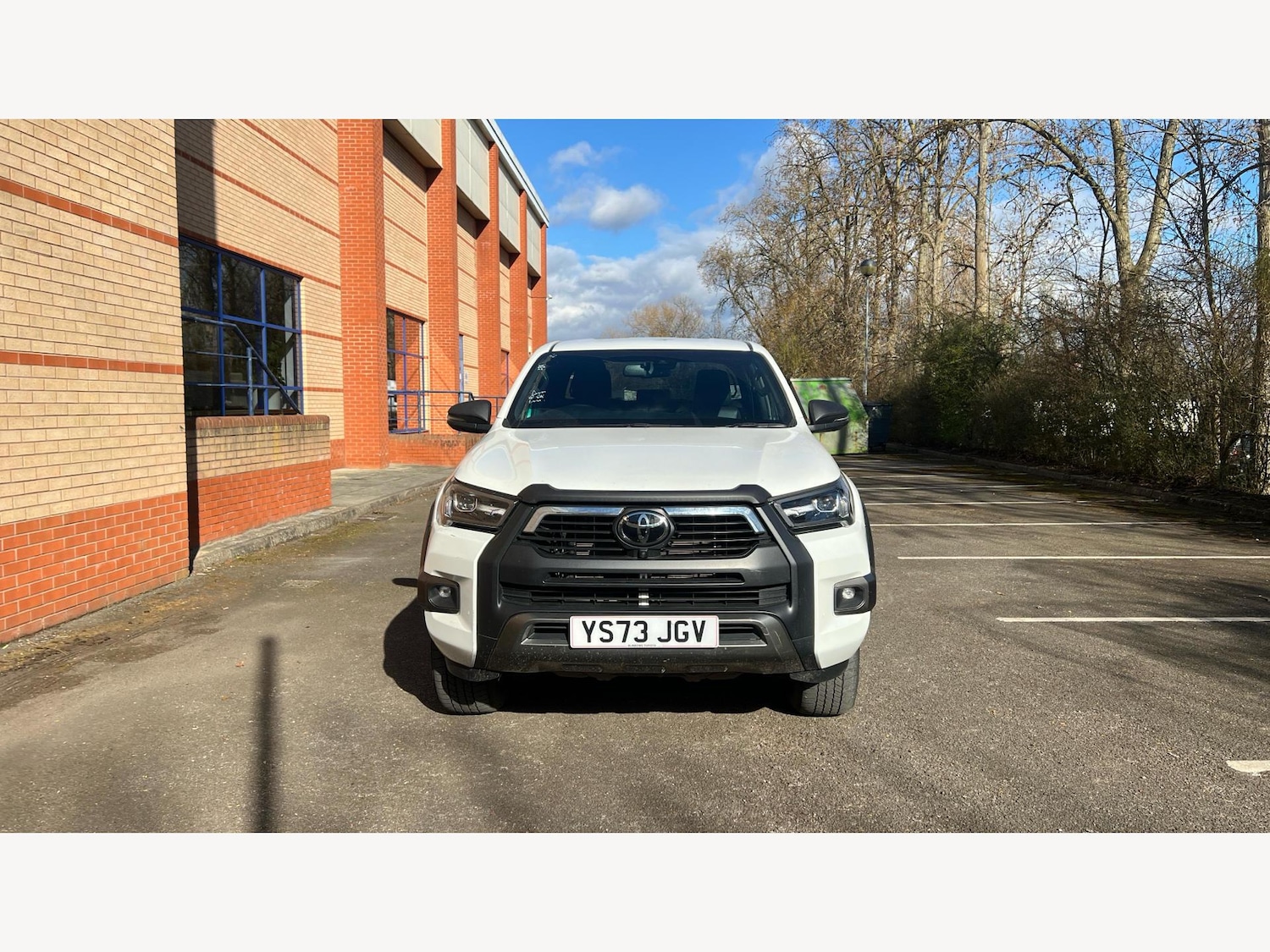 Used Toyota Hilux 2023 for sale - 77484107: Photo 17