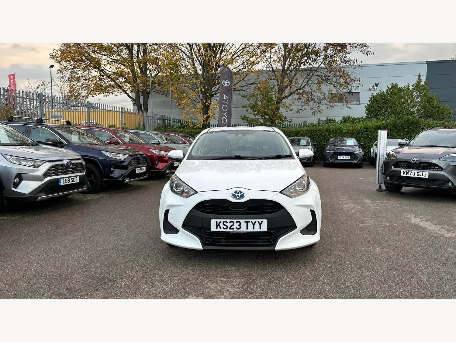 Used Toyota Yaris for sale - 76539020: Photo 17