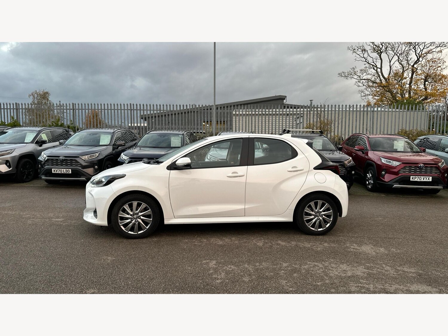 Used Toyota Yaris for sale - 76539020: Photo 19