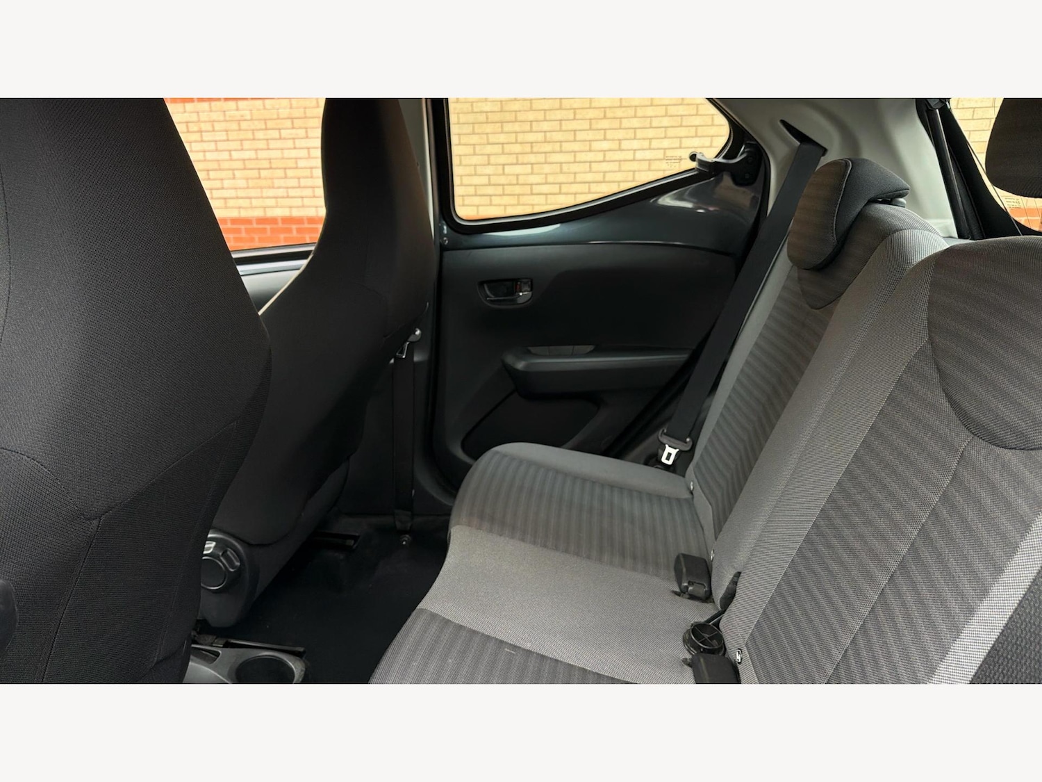 Used Toyota AYGO 2019 for sale - 77625969: Photo 15