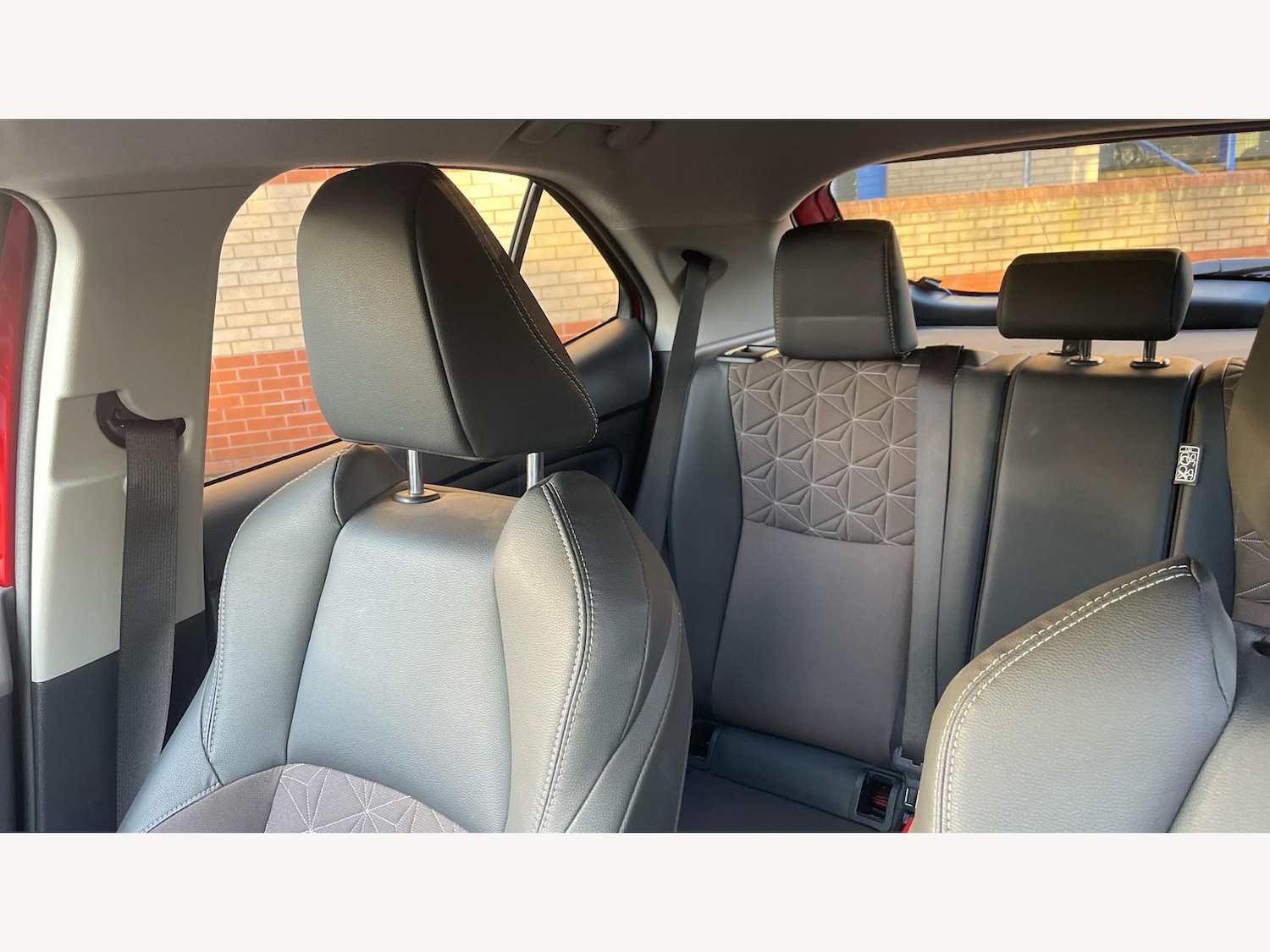 Used Toyota Yaris Cross 2022 for sale - 76715402: Photo 22