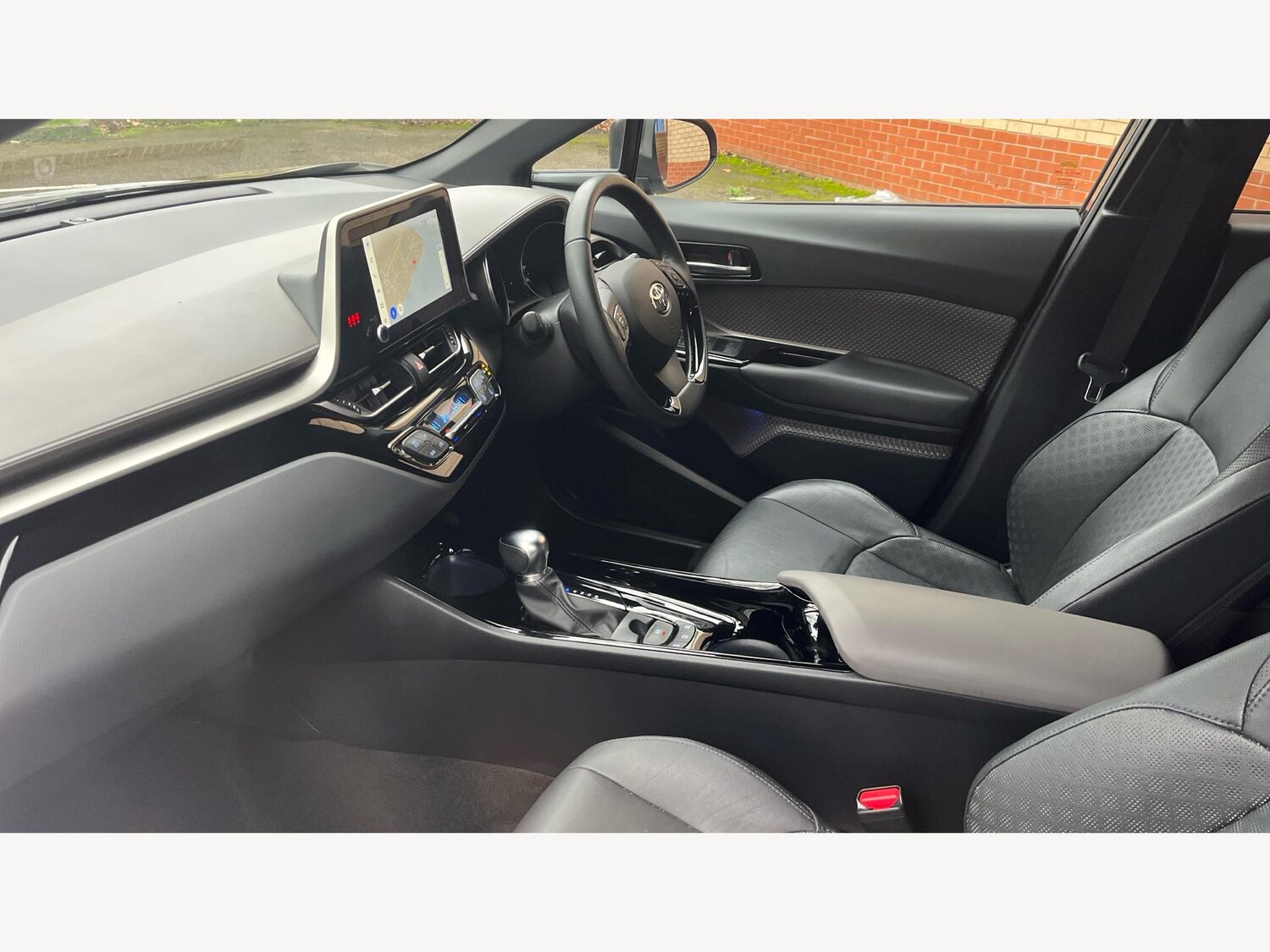 Used Toyota C-HR 2023 for sale - 77456158: Photo 12