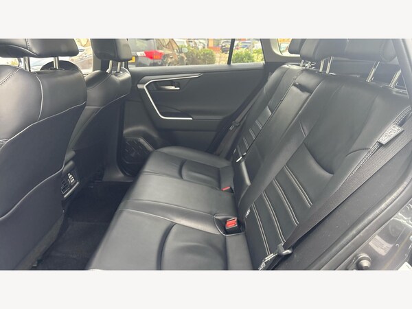 Used Toyota RAV4 2020 for sale - 76317801: Photo 15