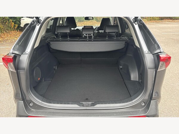Used Toyota RAV4 2020 for sale - 76317801: Photo 16