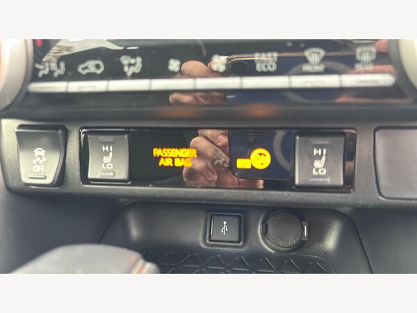 Used Toyota RAV4 2020 for sale - 76317801: Photo 23
