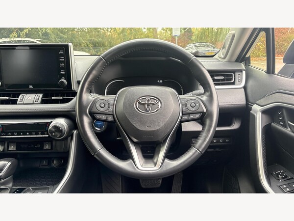 Used Toyota RAV4 2020 for sale - 76317801: Photo 8