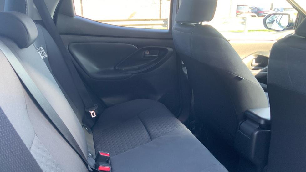 Used Toyota Yaris 2023 for sale - 77102003: Photo 14