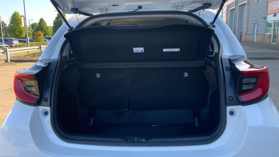 Used Toyota Yaris 2023 for sale - 77102003: Photo 16