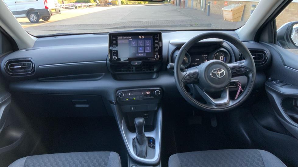 Used Toyota Yaris 2023 for sale - 77102003: Photo 7