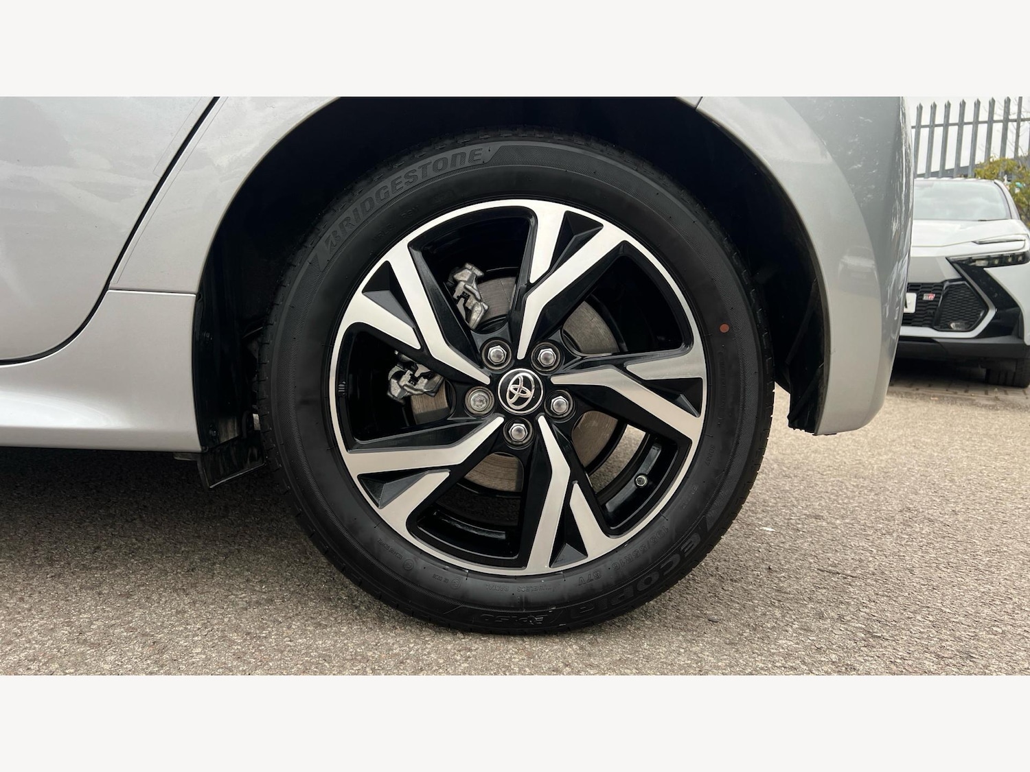 Used Toyota Yaris 2024 for sale - 75915804: Photo 20