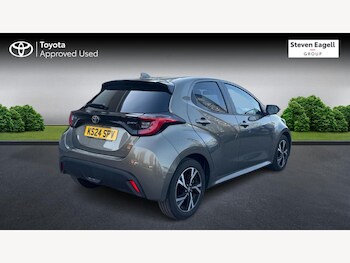 Used Toyota Yaris 2024 for sale - 78760003: Photo
