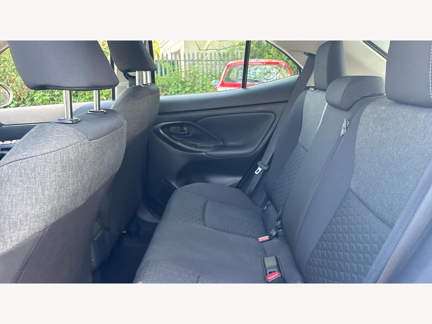 Used Toyota Yaris Cross for sale - 77242853: Photo 15