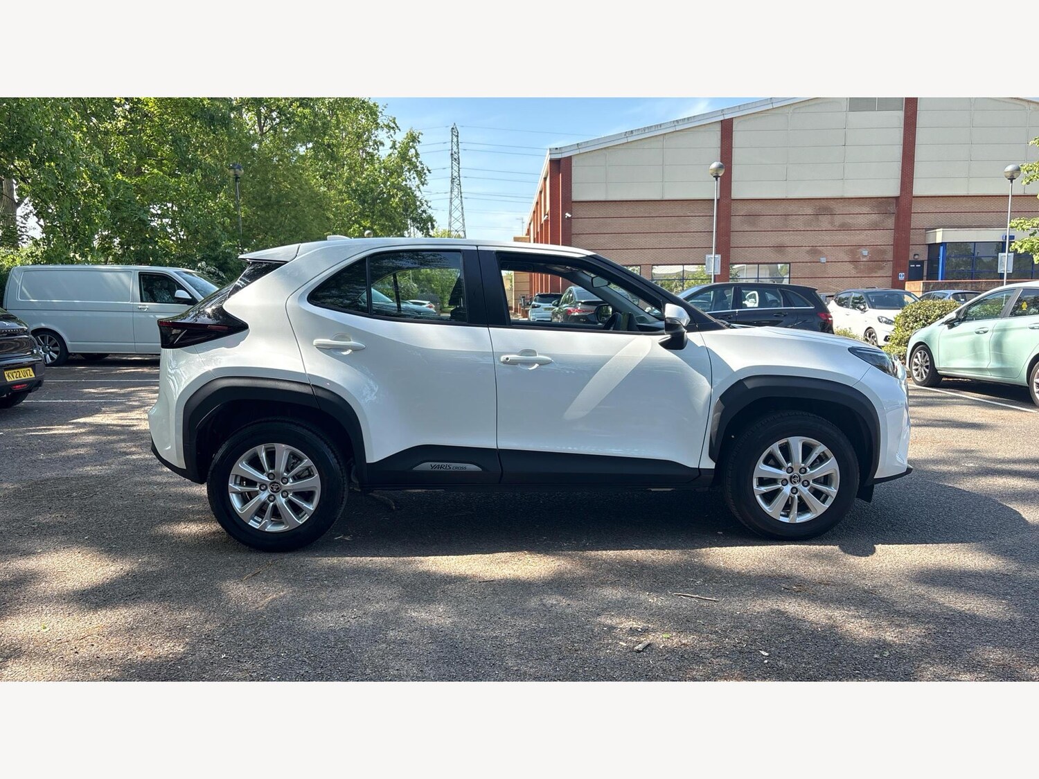 Used Toyota Yaris Cross for sale - 77242853: Photo 18