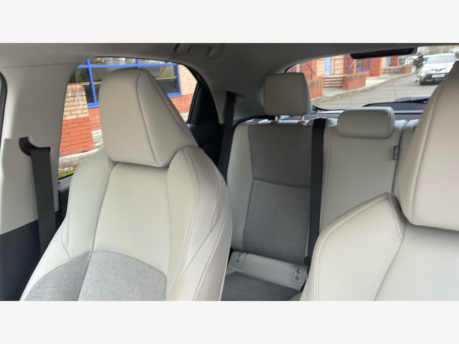 Used Toyota Yaris 2023 for sale - 76918615: Photo 22